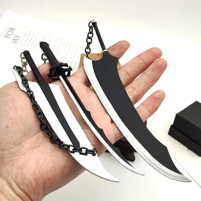 Anime Bleach Keychains Kurosaki Ichigo Zangetsu Sword Keychain Cosplay Weapon Pendant Key Chain Accessories Fan Gifts 1