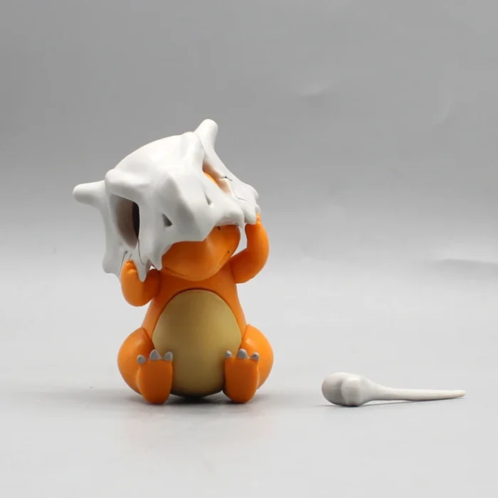 9cm Pokemon Charmander Wear A Cubone Helmet Anime Figure Model Gk Statue Boys Collection Desktop Decoration Ornament Toys Gifts 5